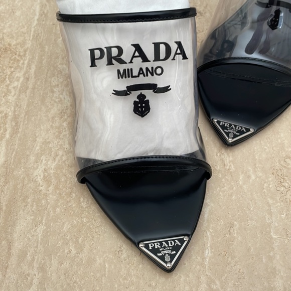 Prada heels - Picture 5 of 11